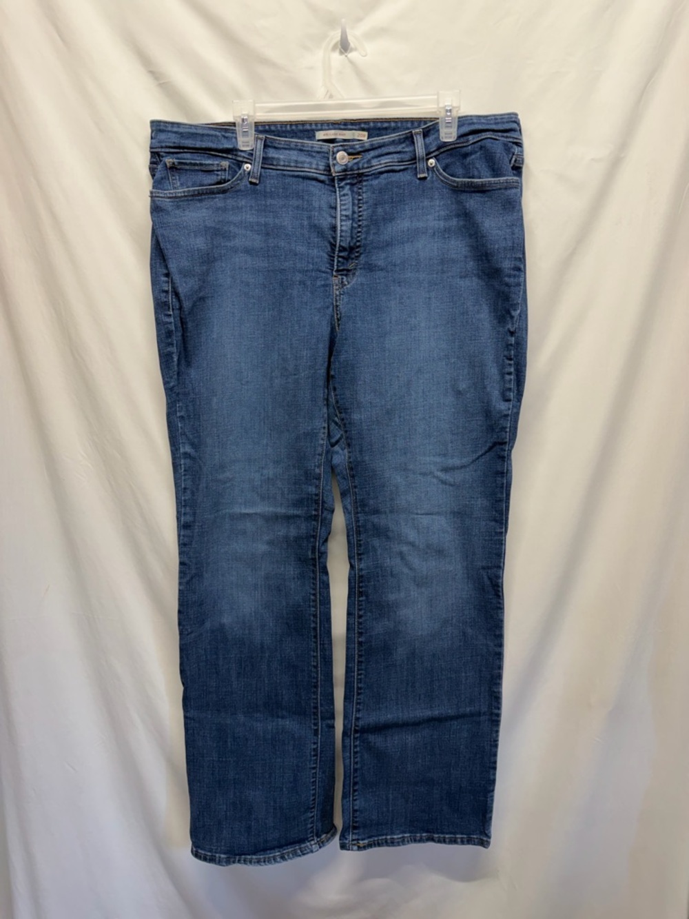 Levi's 415 Women's Dark Blue Classic Boot-Cut Jeans 20W